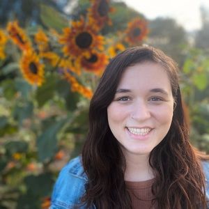 Meet your Posher, Alyssa